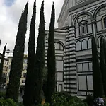 Family&Freinds Studio Florence